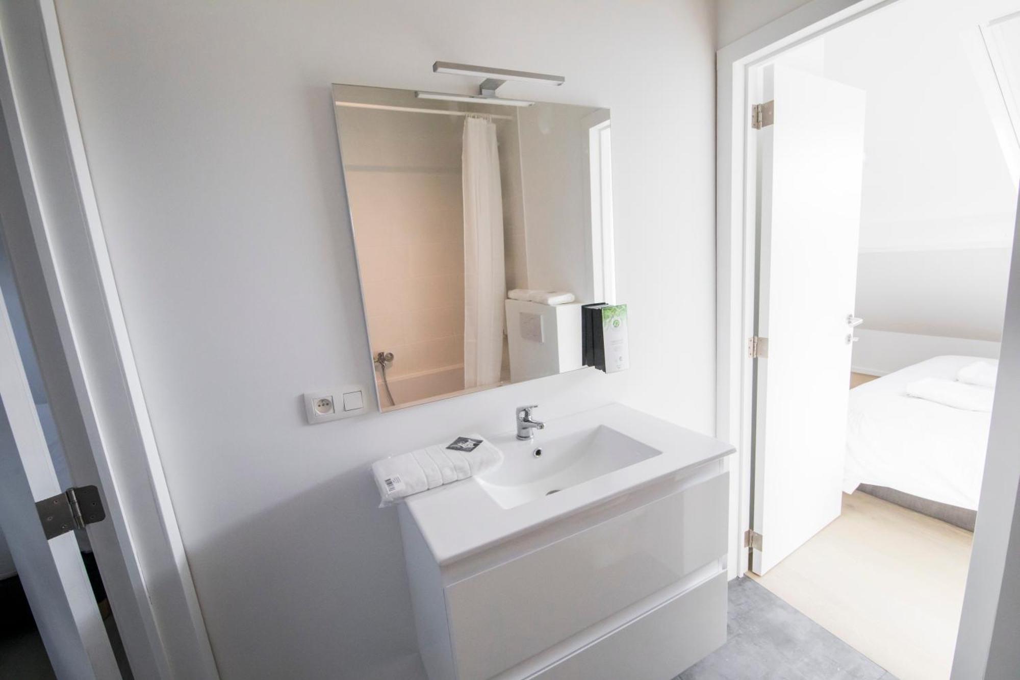 Travelease - Midi Bed and Breakfast Άντερλεχτ Εξωτερικό φωτογραφία